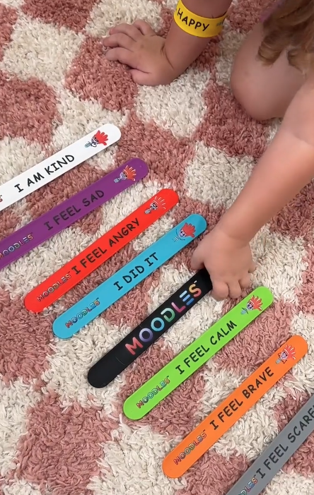 All the Feels Snap Band Bundle - Ages 3+